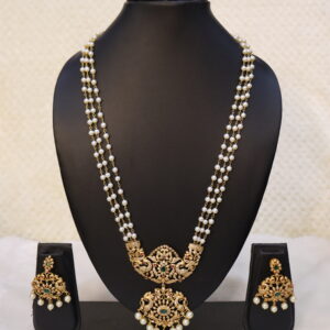 SWA56-3 Lines pearl chain with earrings